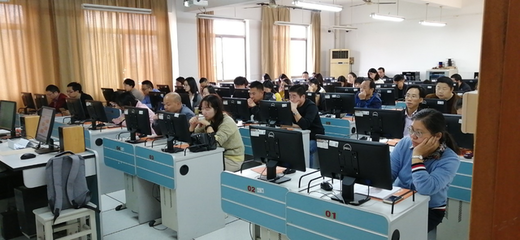 2019无锡校园创客节启幕，核桃编程受邀为全市信息技术教师提供专业培训服务